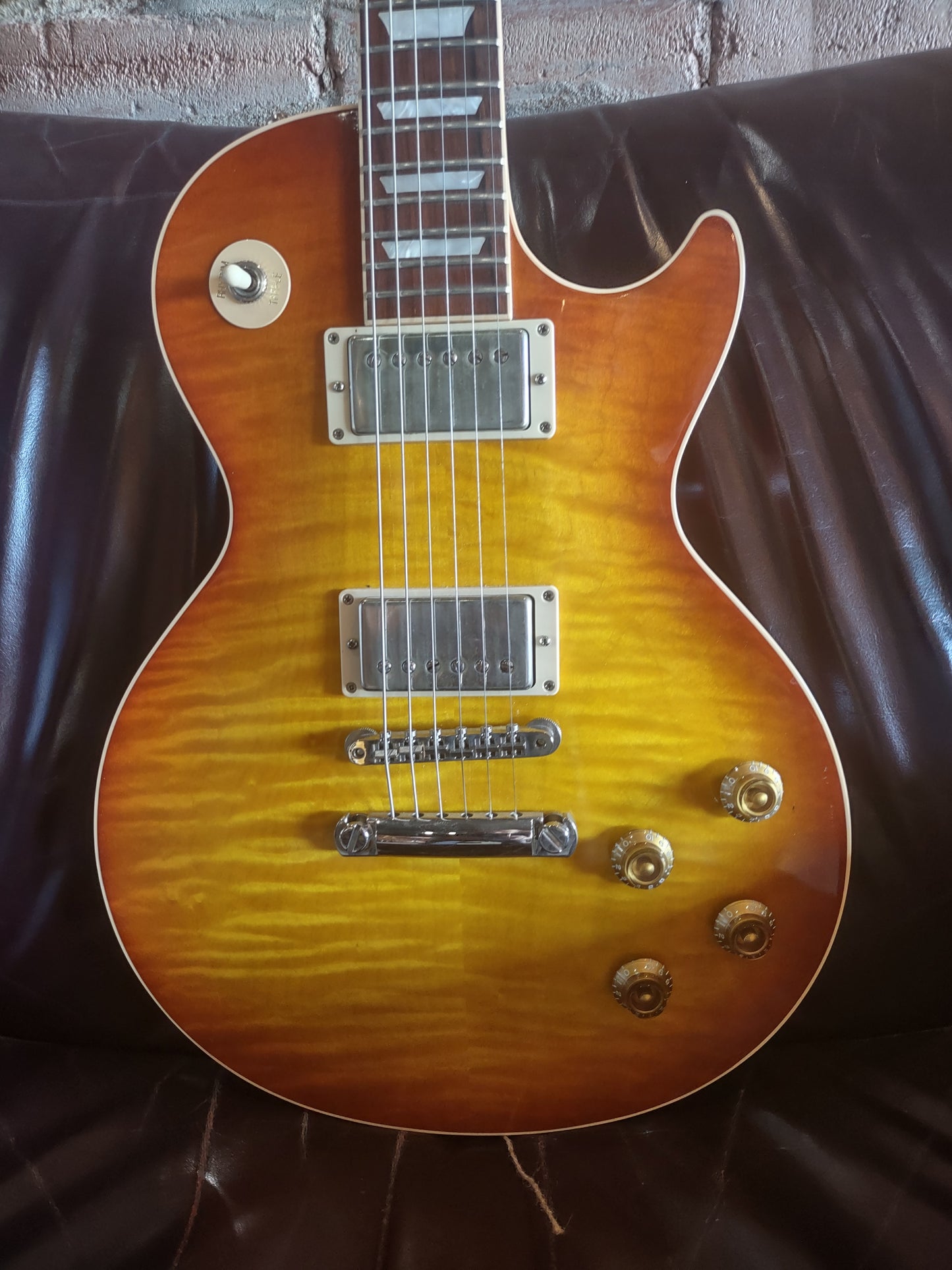 Gibson Les Paul R9 Axcess with OHSC