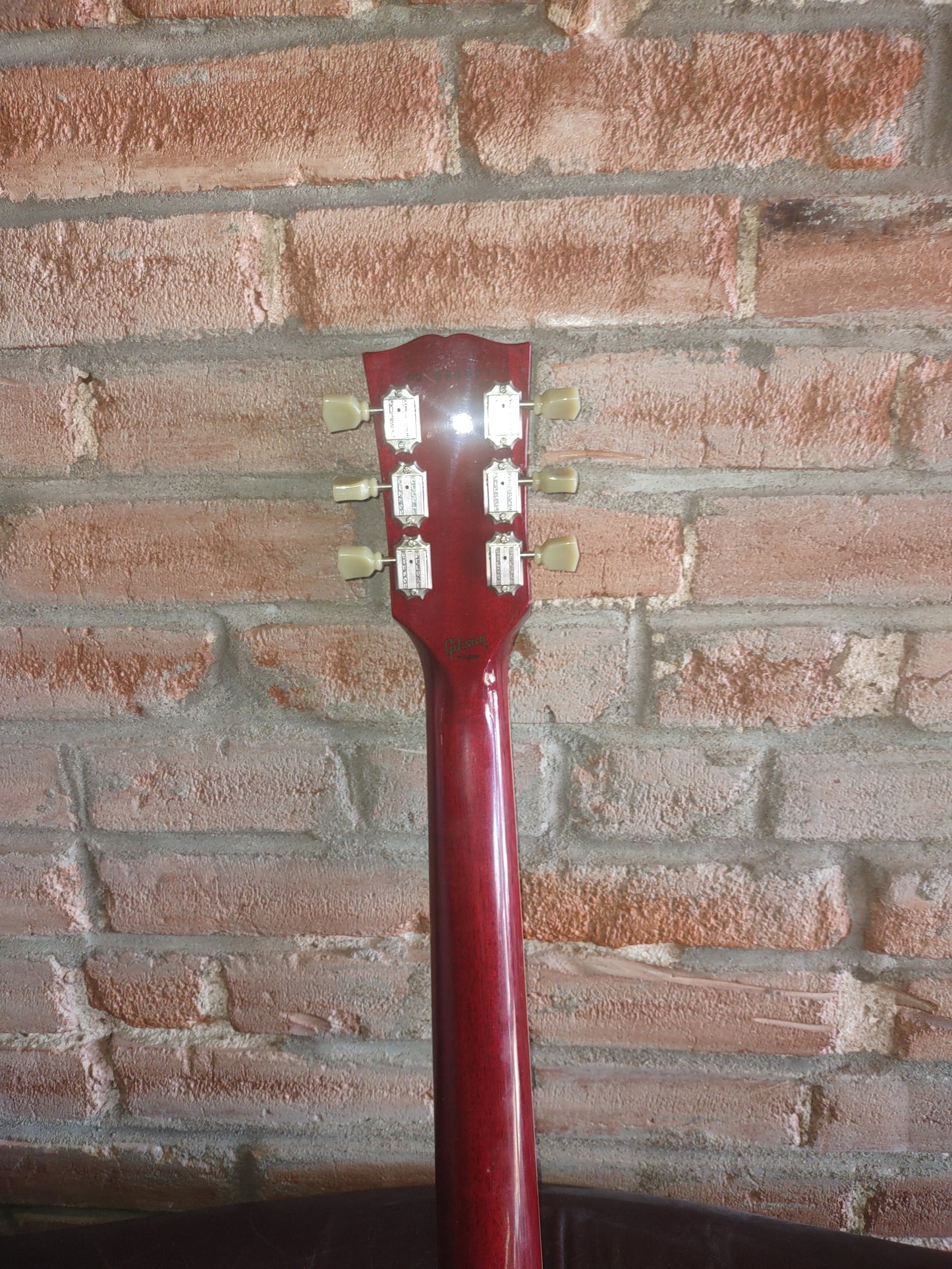Gibson Les Paul R9 Axcess with OHSC