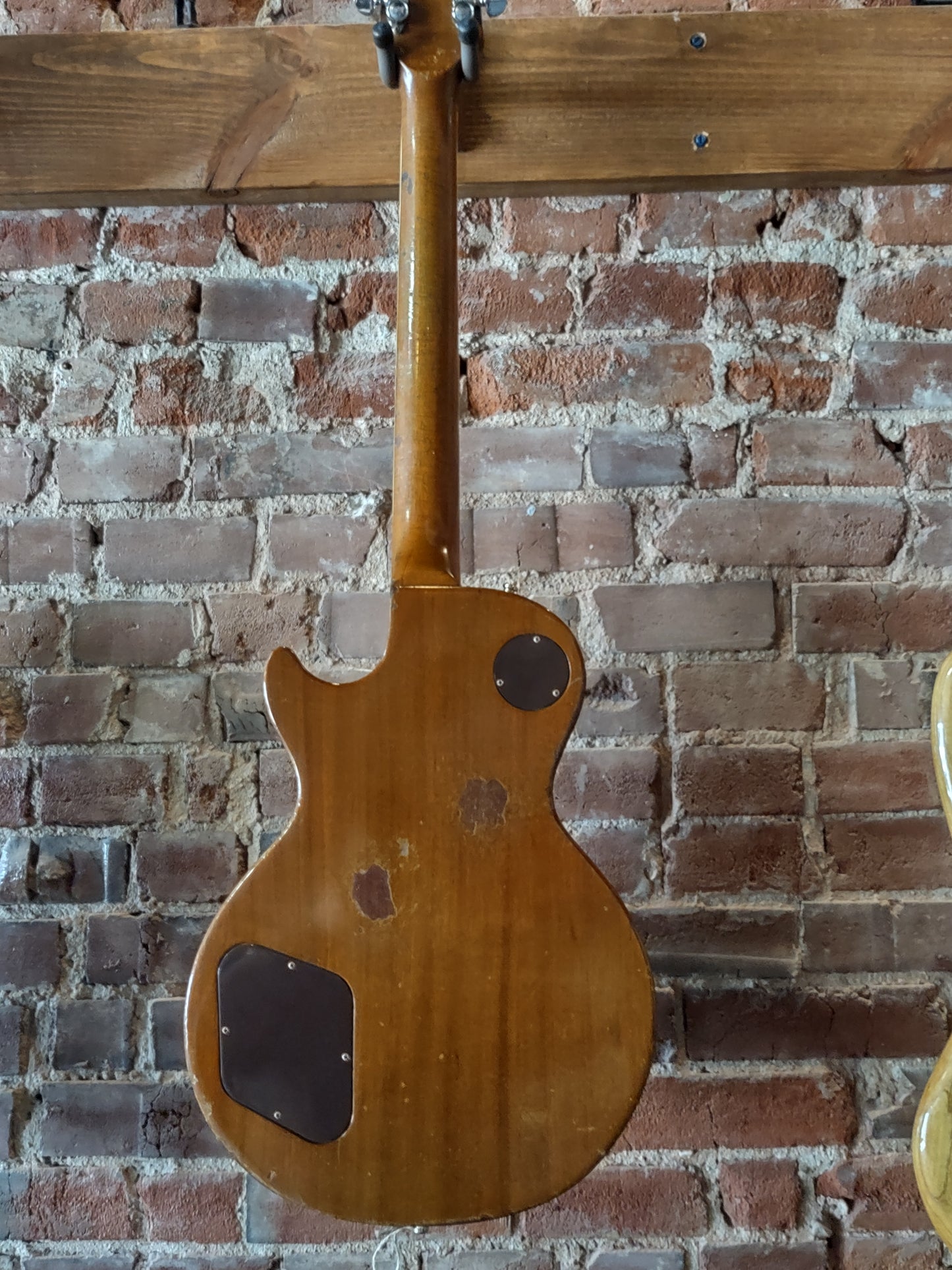1971 Gibson Les Paul Deluxe Refin Red with case
