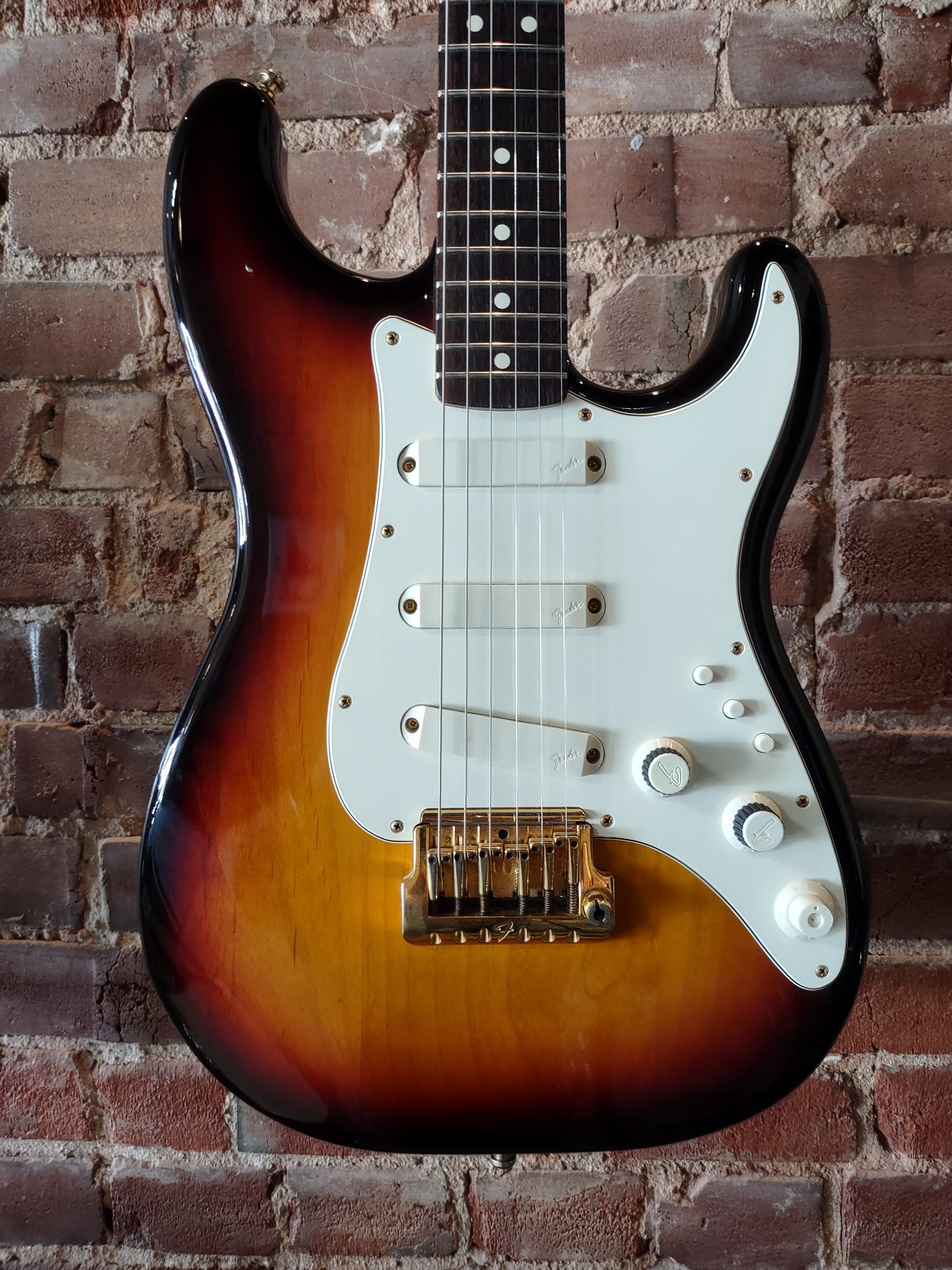 1983 Fender Stratocaster Elite Gold