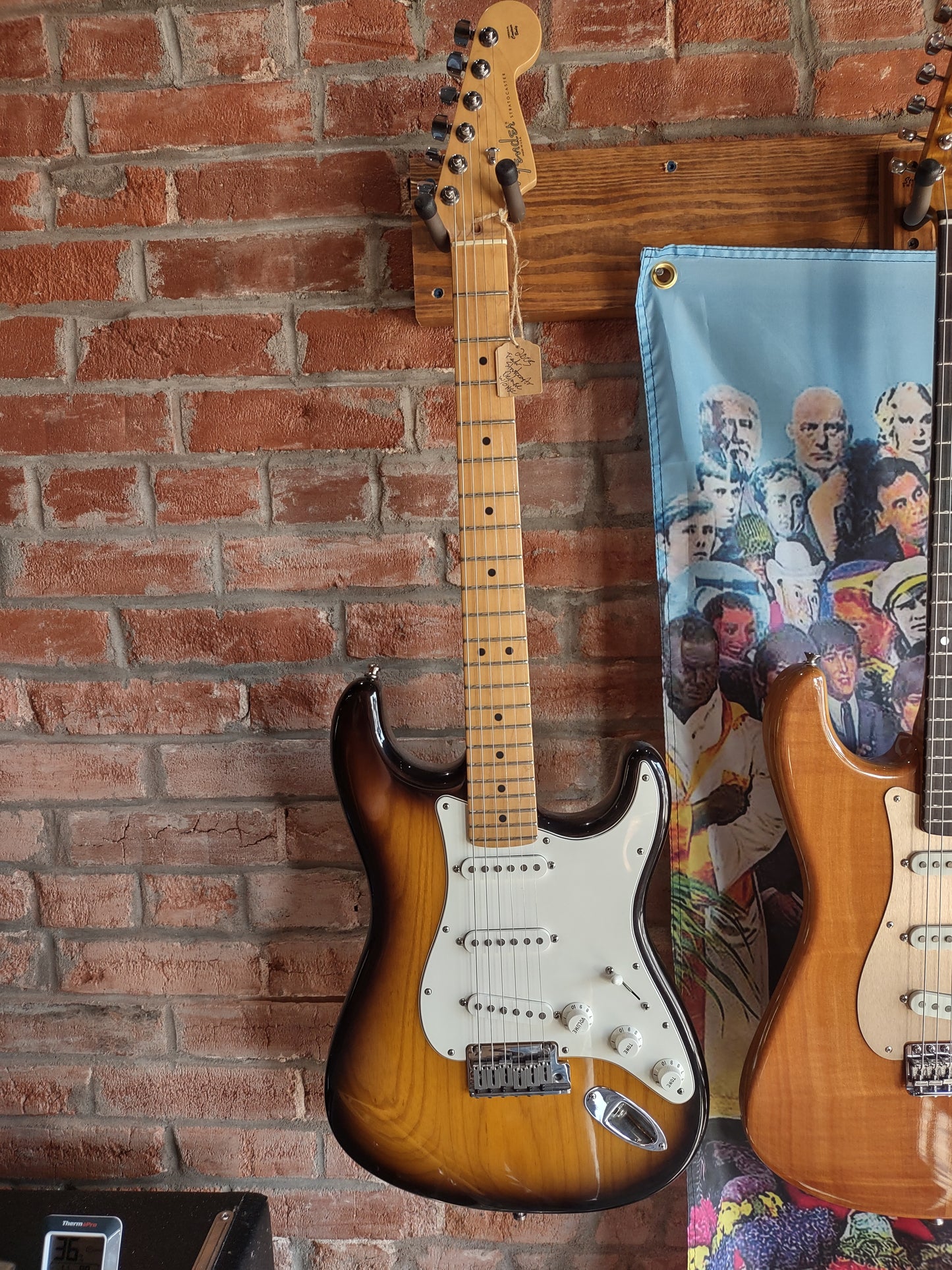 2005 Fender Stratocaster Deluxe