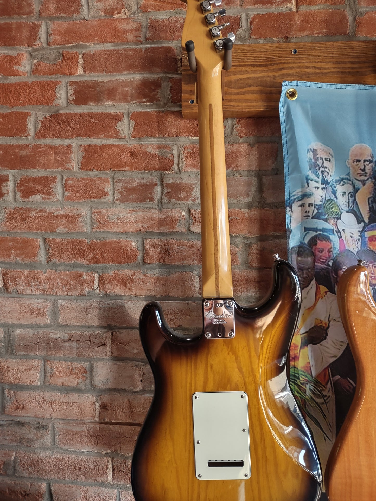 2005 Fender Stratocaster Deluxe