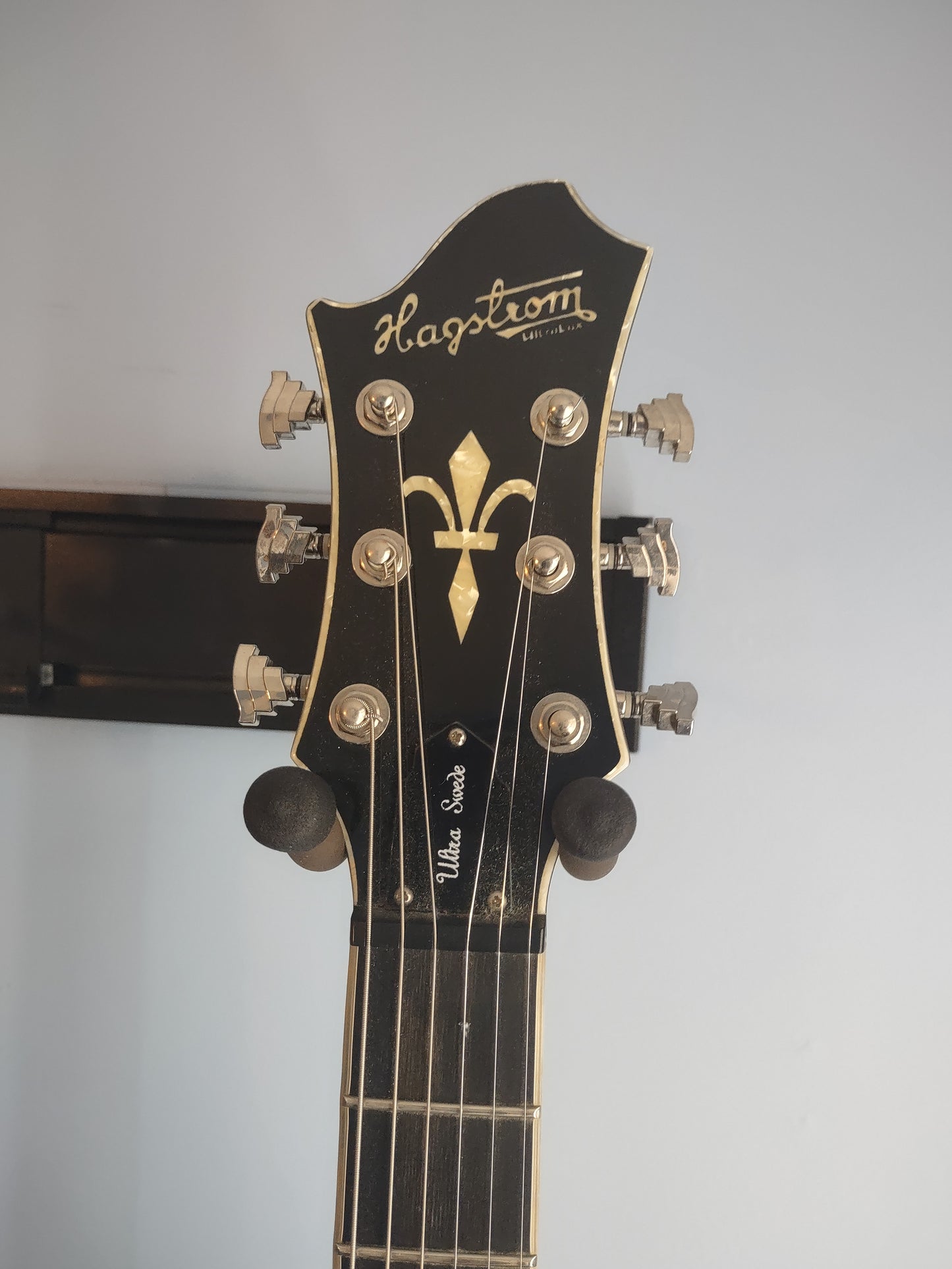 Hagstrom Ultra Series