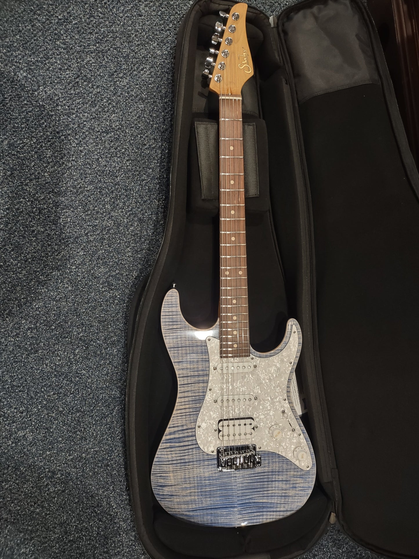 Suhr Custom Strat style