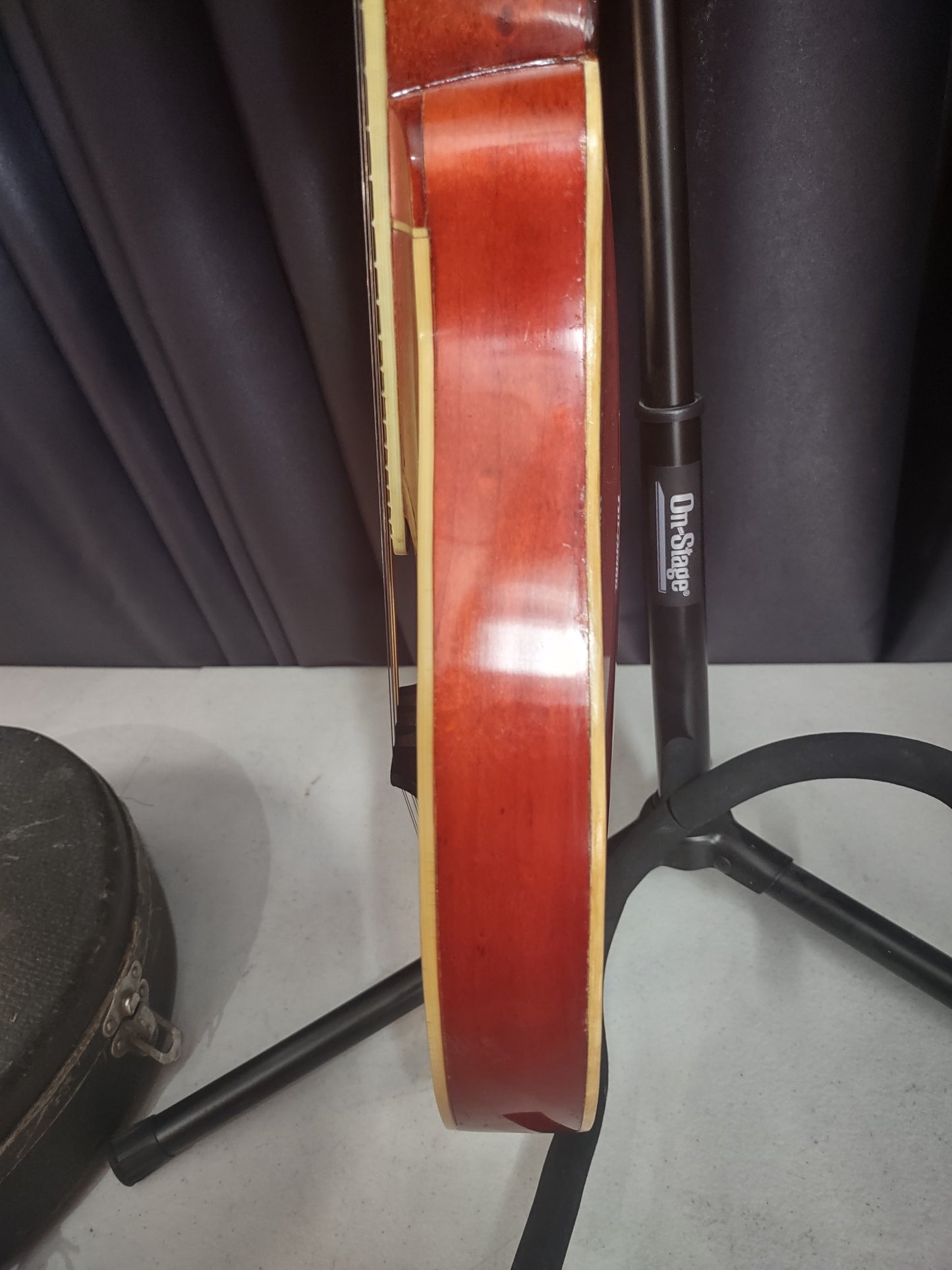 1918 Gibson A4