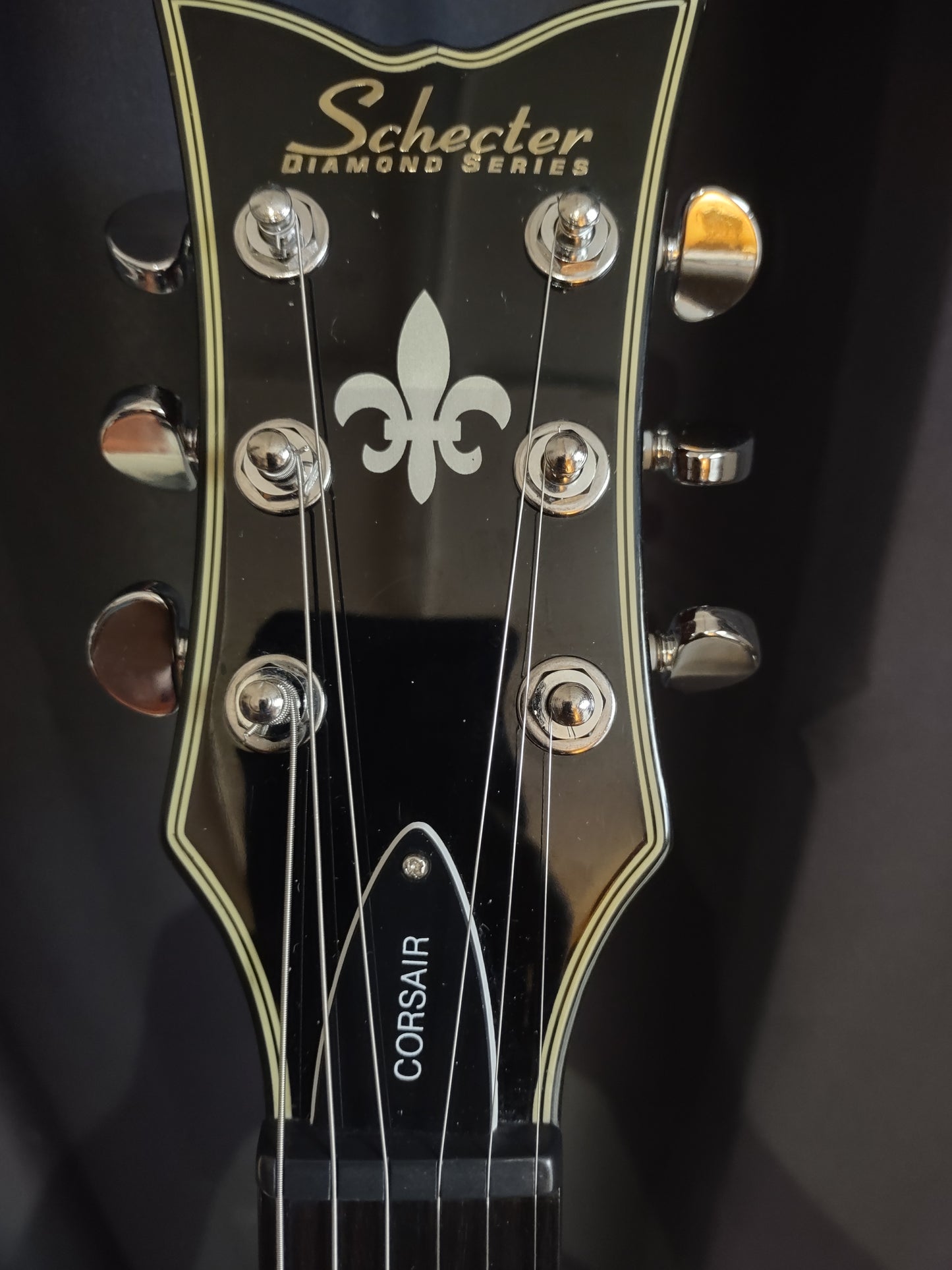 Schecter Diamond Series Corsair - With HSC