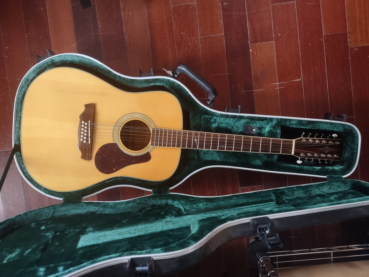 Alverez 12 String Acoustic AD 60 S 12 - With HSC