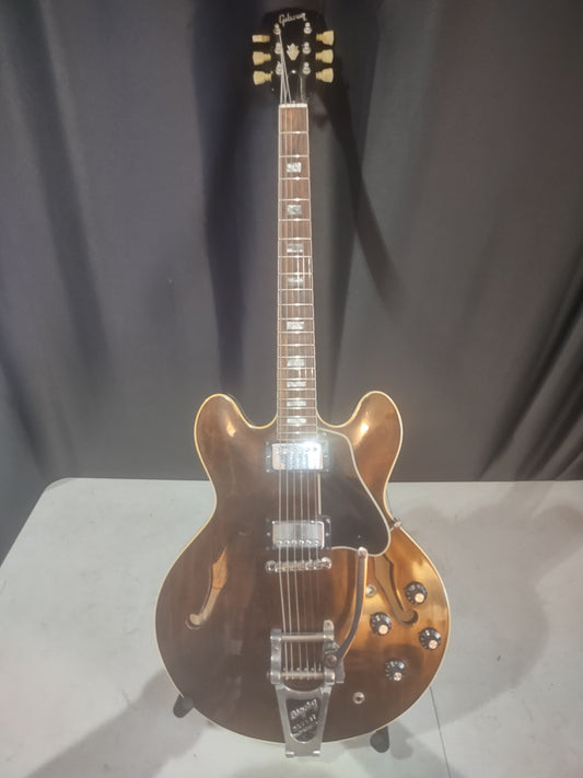 Gibson 335 1969  Brown with Bigsby with OHSC