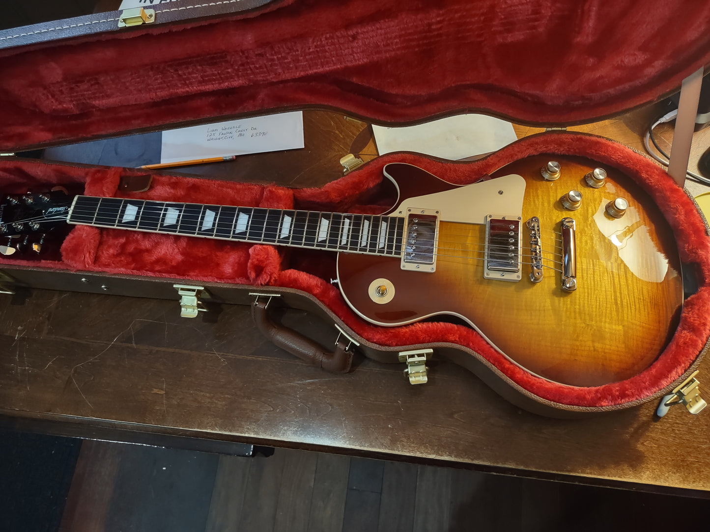 Reverb Estimated Value Based on orders for Les Paul Standard '60s 2024 -  Bourbon Burst in Excellent Condition