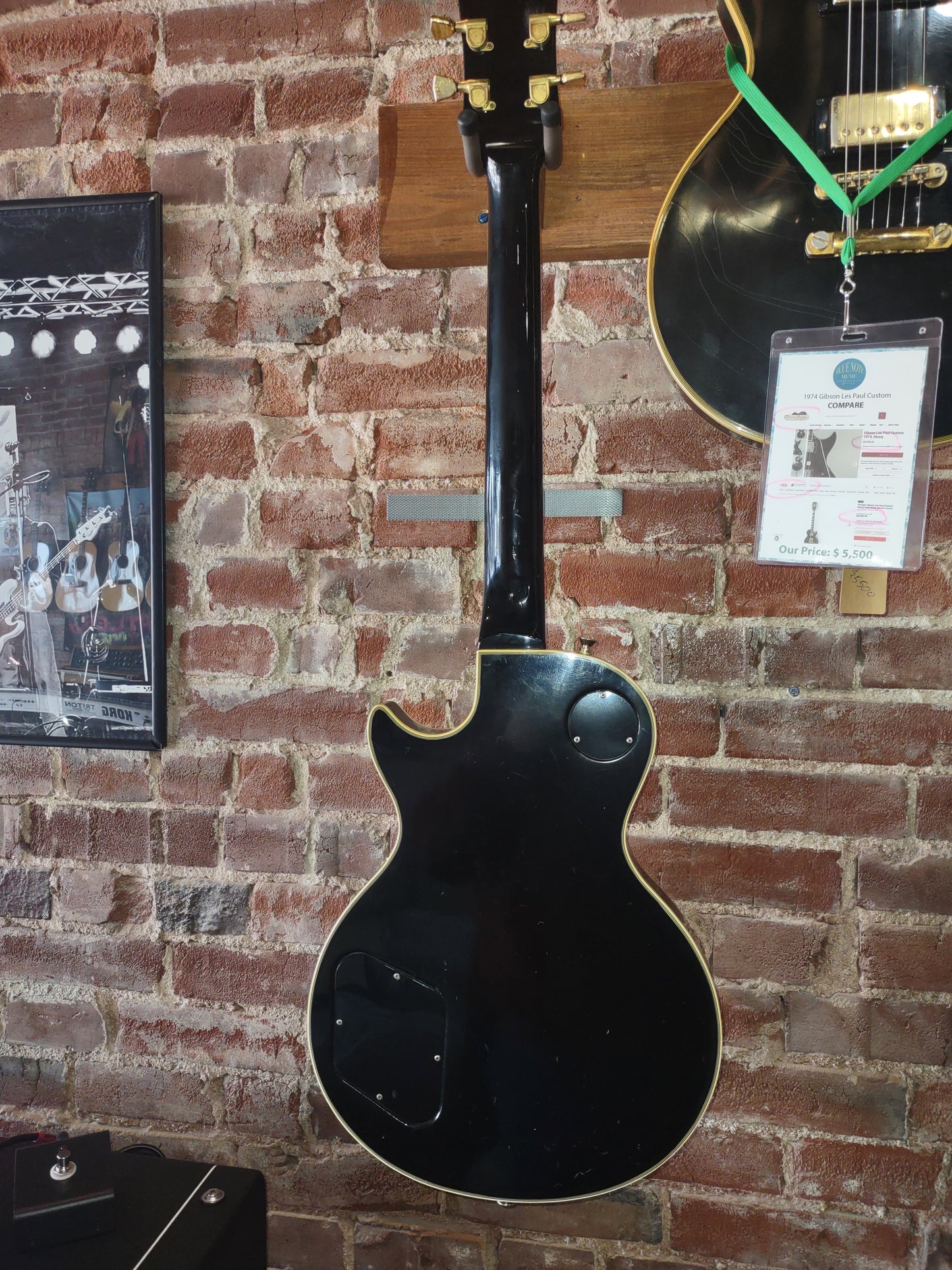 Gibson Les Paul. 1977 Custom Ebony.  with OHSC