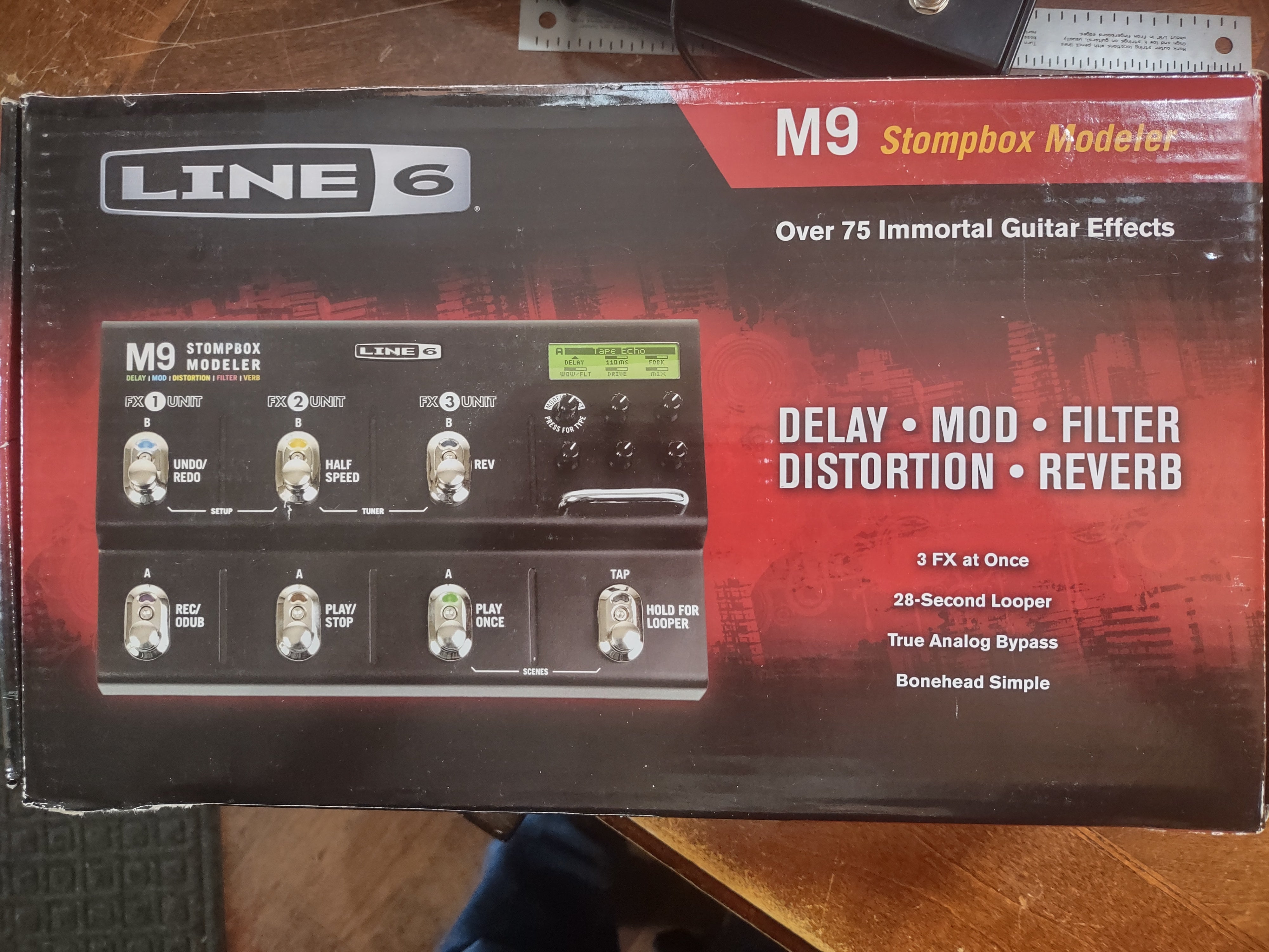 Line 6 M9 Stompbox Modeler – Blue Note Music