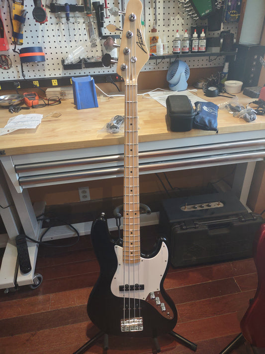 Austin Bass Double Cutaway Black. AJB300BK