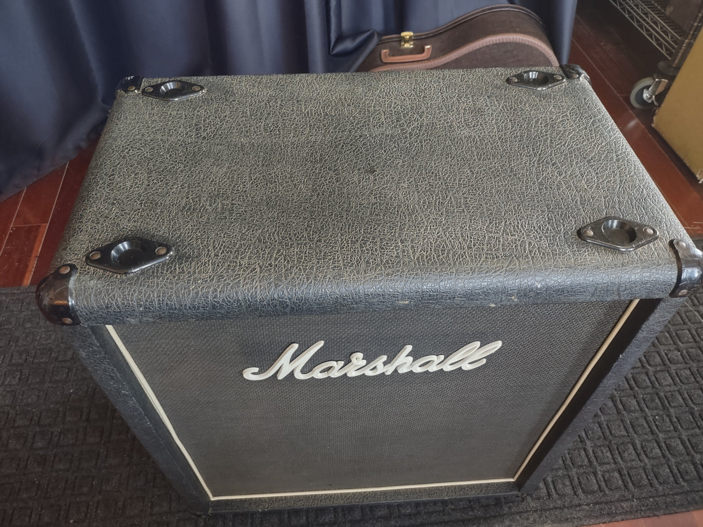 Marshall 1-15 cabinet /early to mid 70s