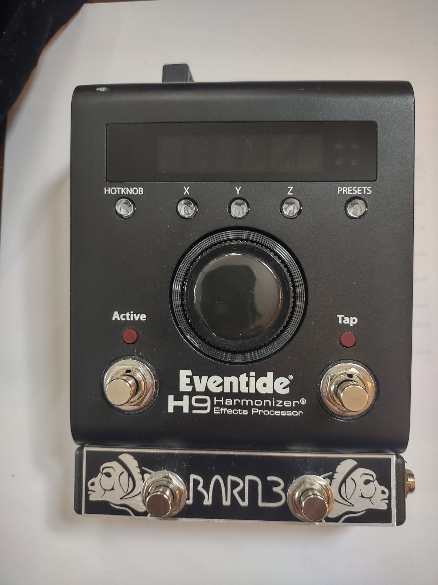 Eventide H9 with a Standard Aux Switch