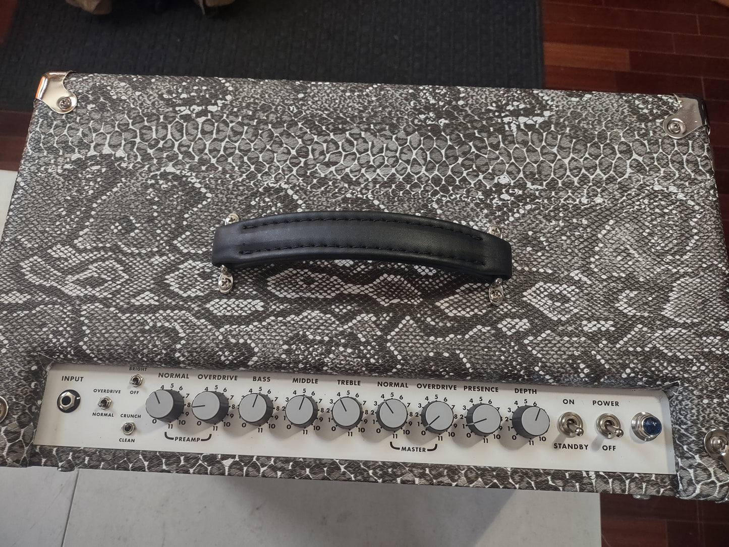 Soldano SLO-30 Super Lead Overdrive 30W 1x12 Combo – Snakeskin – Like New