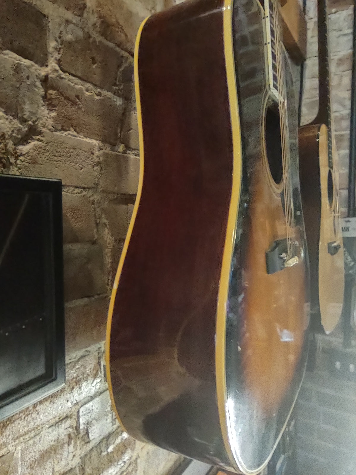 1963 Gibson Southern Jumbo with original case