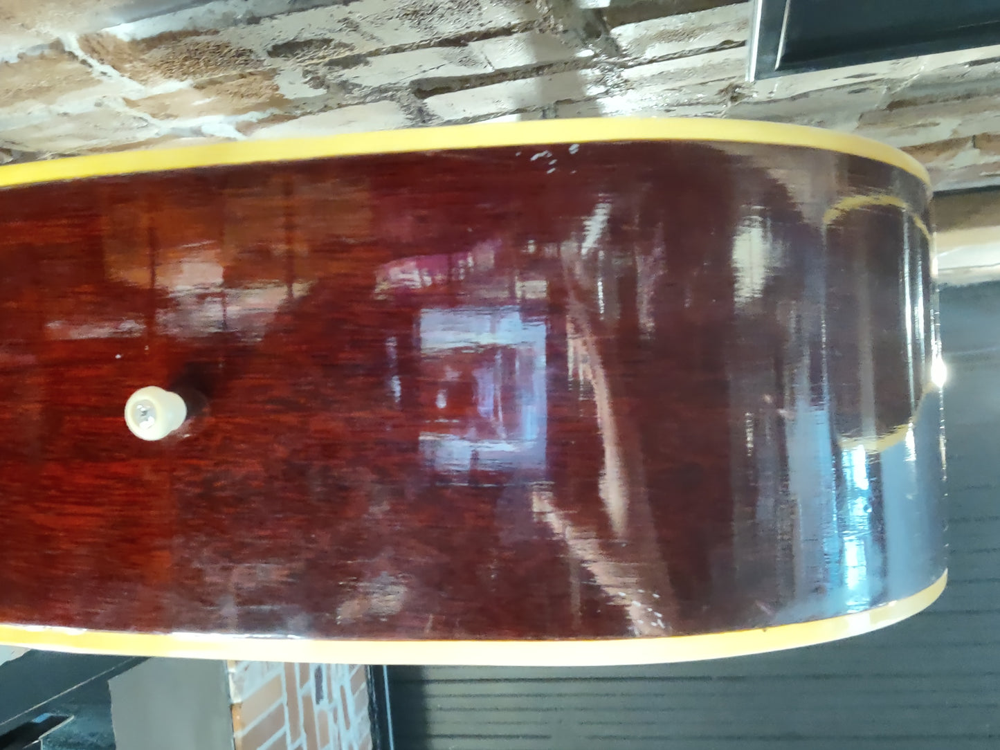 1963 Gibson Southern Jumbo with original case