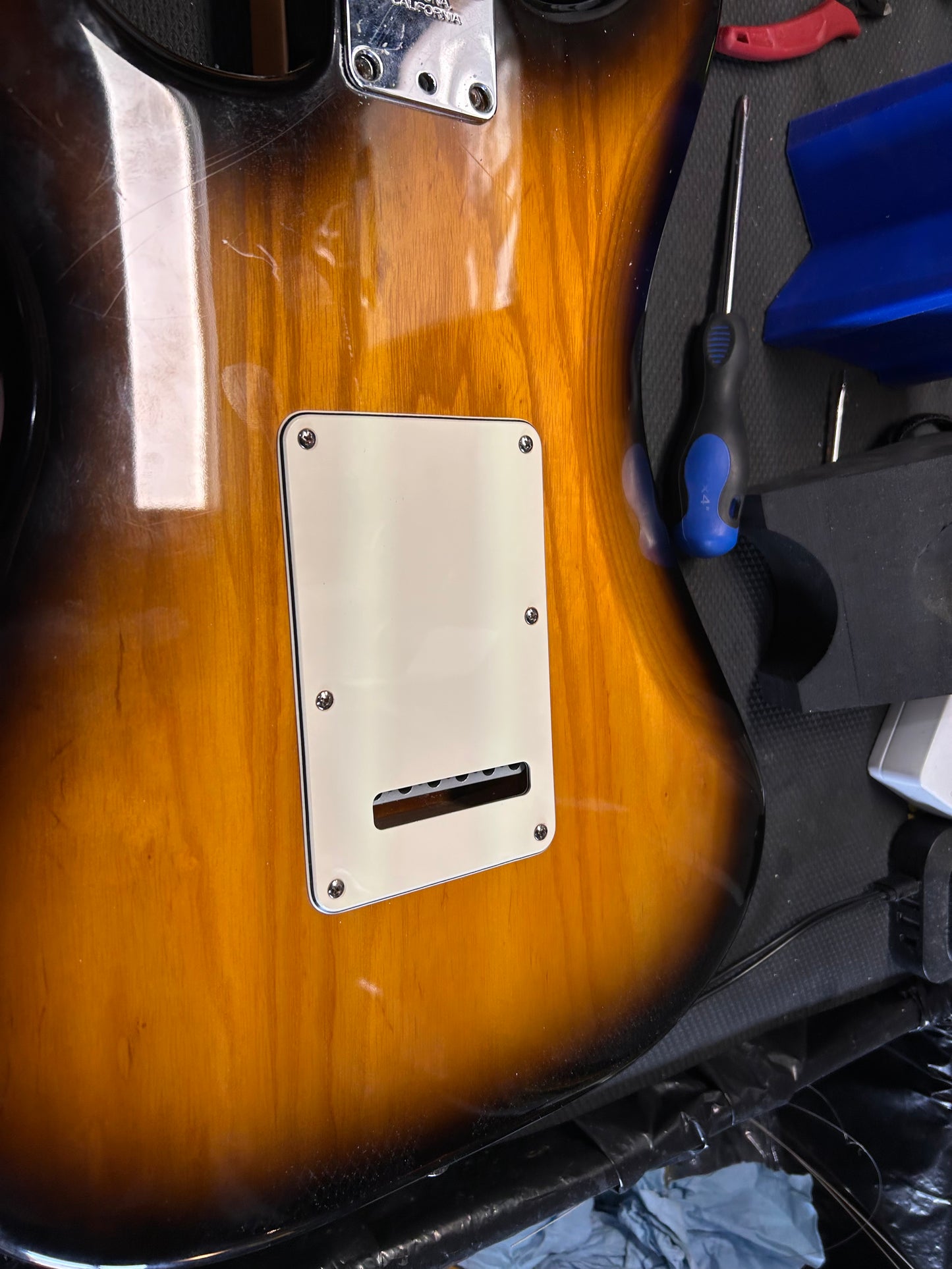 Fender Stratocaster Deluxe. 2001