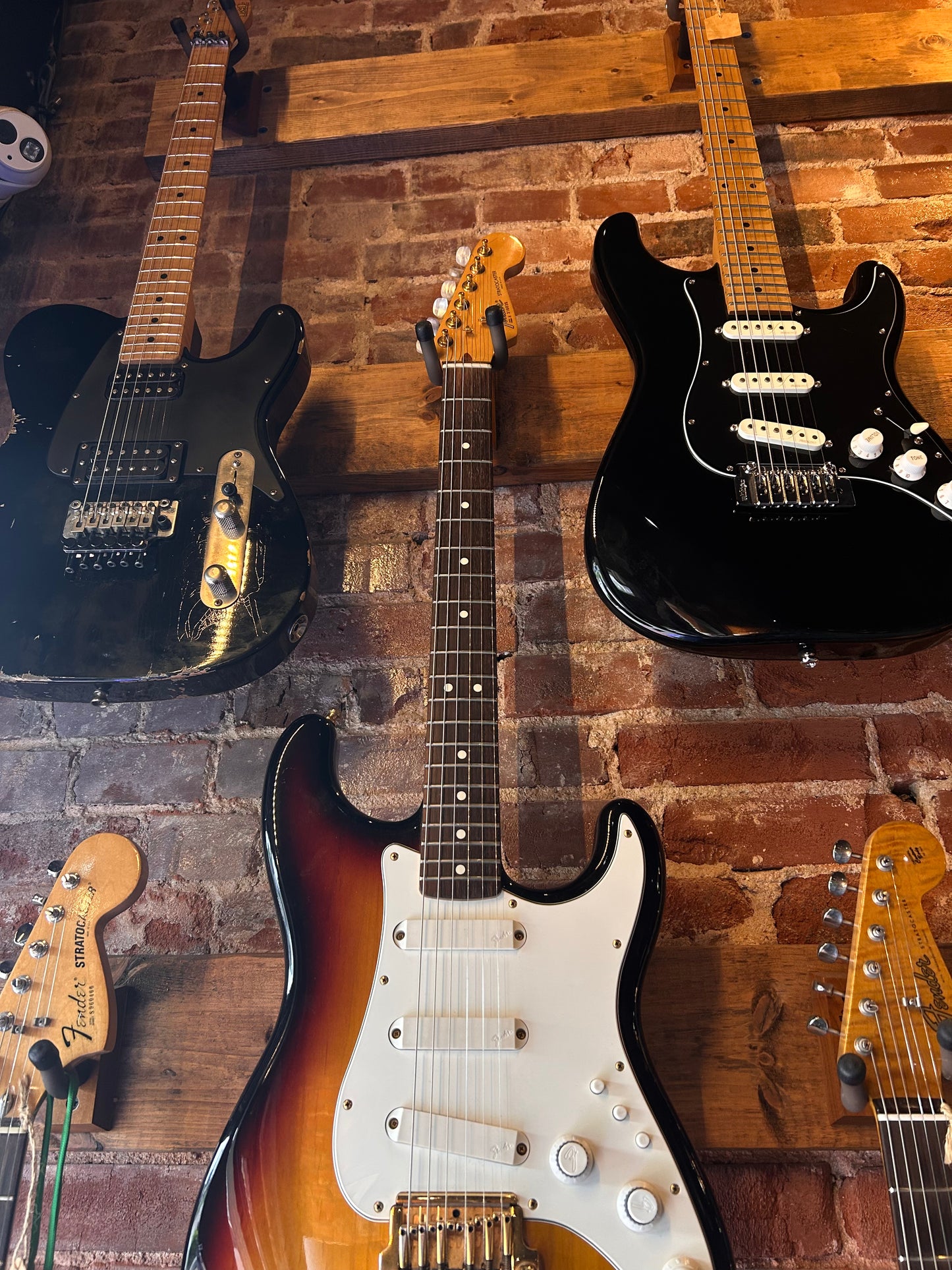 Fender Stratocaster Elite Gold. 1983