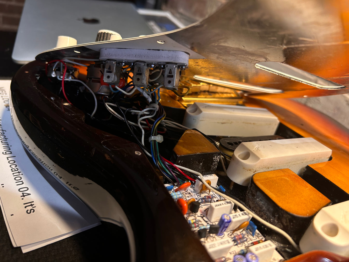 Fender Stratocaster Elite Gold. 1983