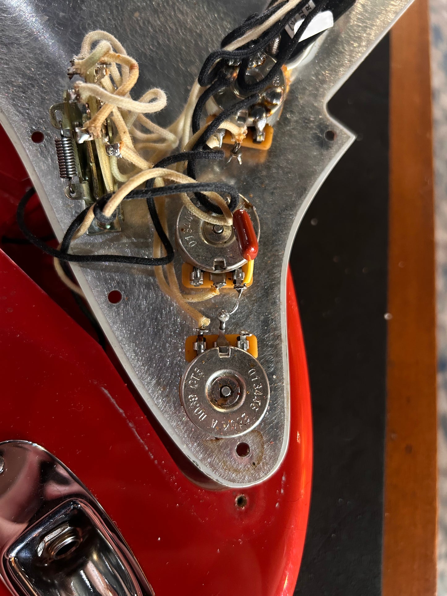 Fender Stratocaster 1961 Custom Shop Rrlic Fiesta Red w/OHSC