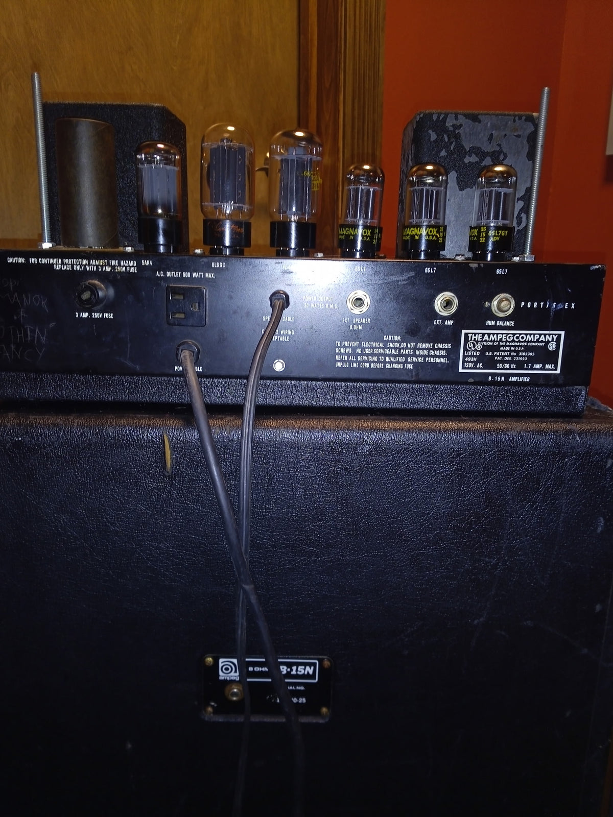 Ampeg B-15N