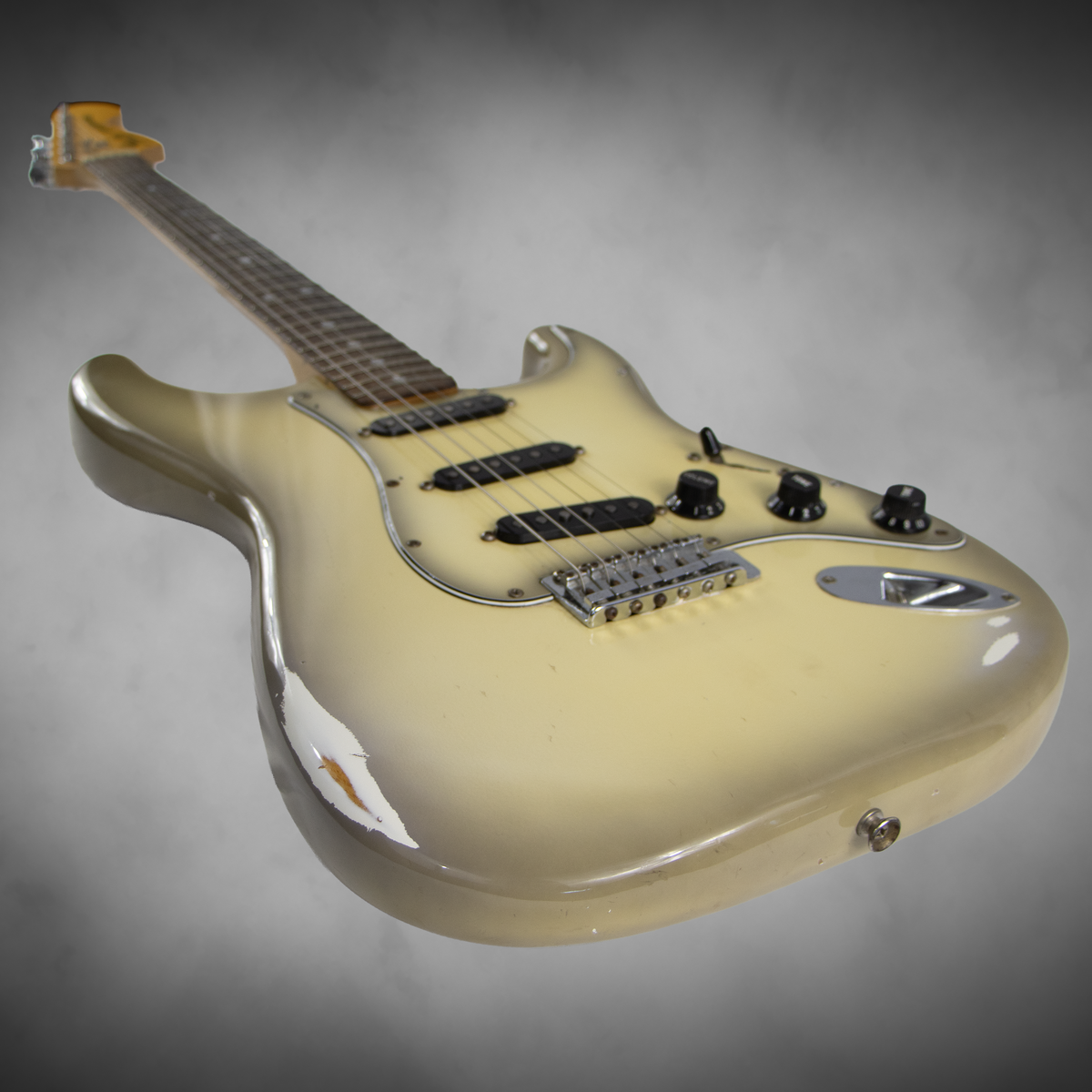 Fender Stratocaster Antigua 1979. with case