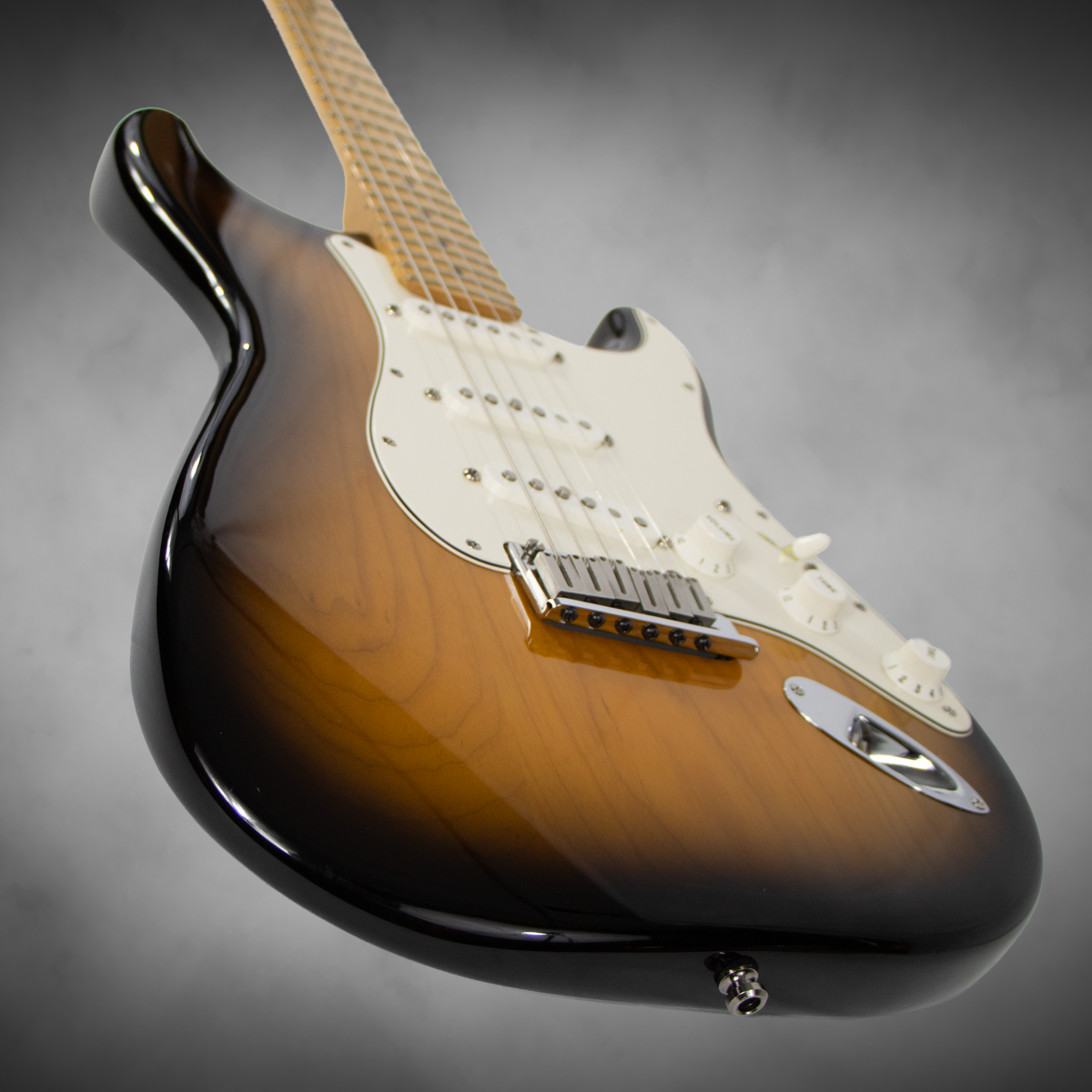 Fender Stratocaster Deluxe. 2001