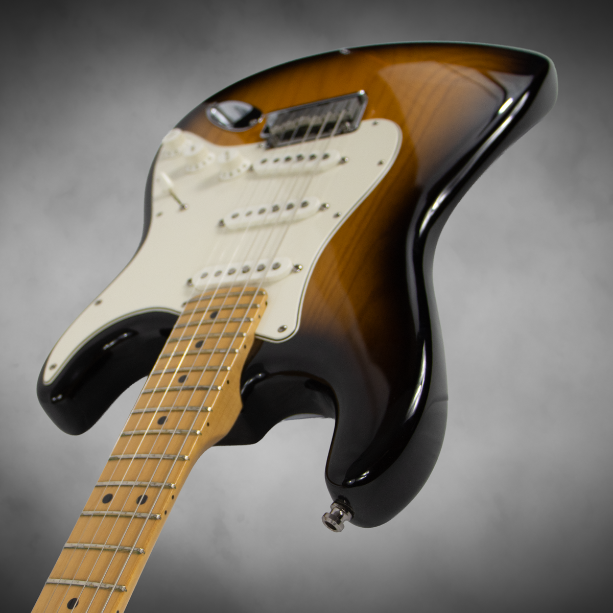 Fender Stratocaster Deluxe. 2001