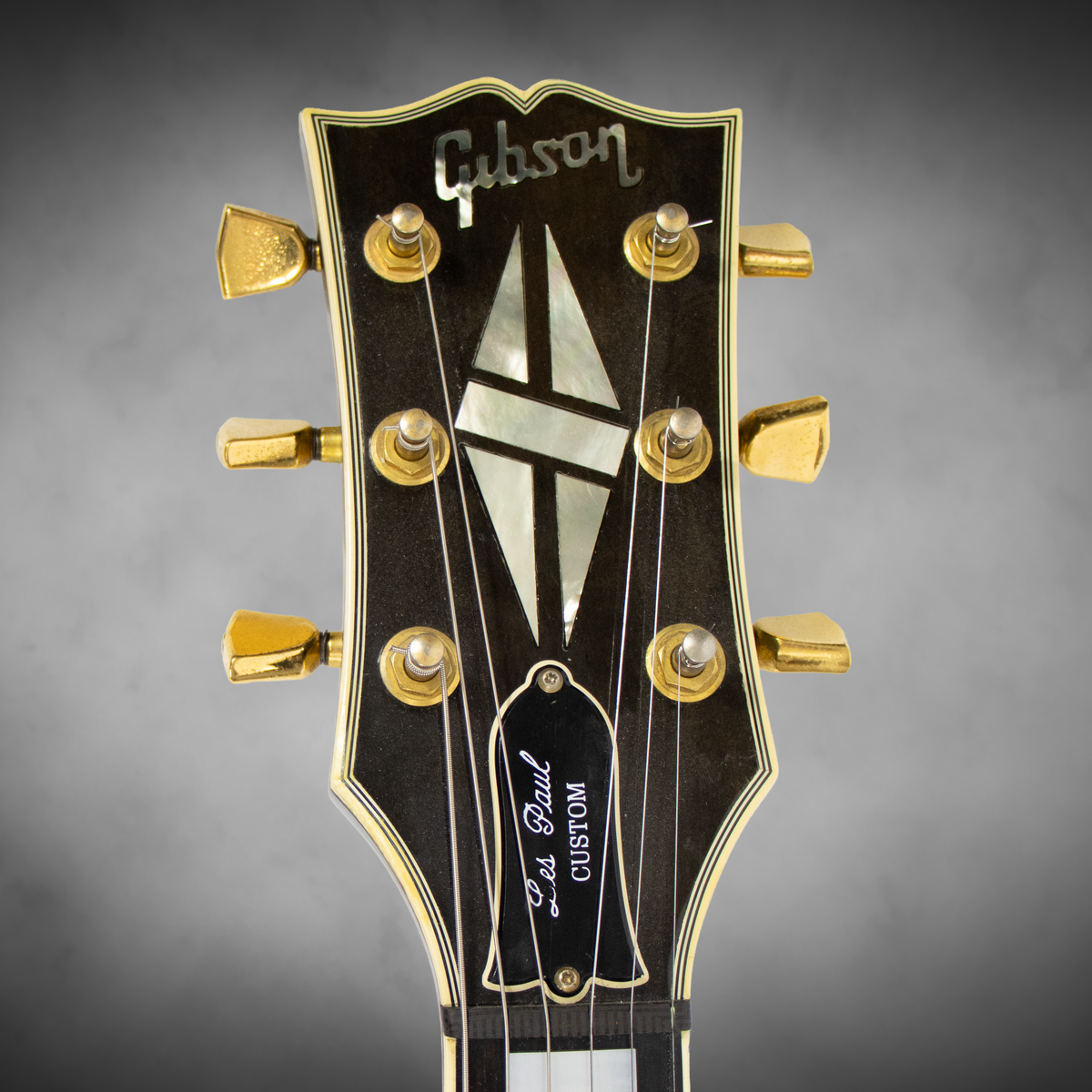 Gibson Les Paul. 1977 Custom Ebony.  with OHSC