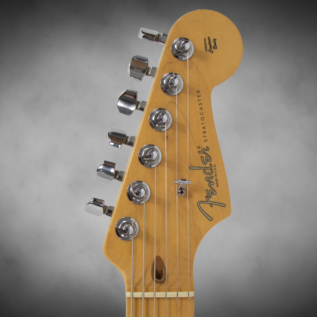 Fender Stratocaster Deluxe. 2001