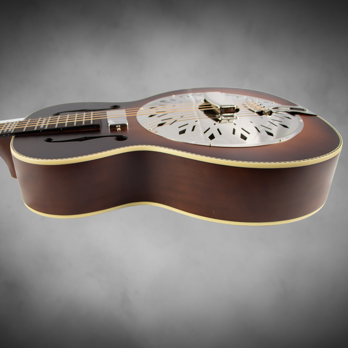 Recording King Dirty 30s Resonator with mini humbucker  Brown Sunburts