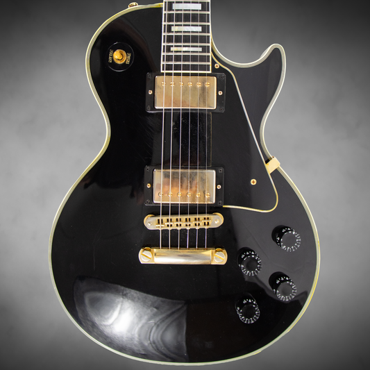 2020 Gibson Les Paul Custom Ebony with case