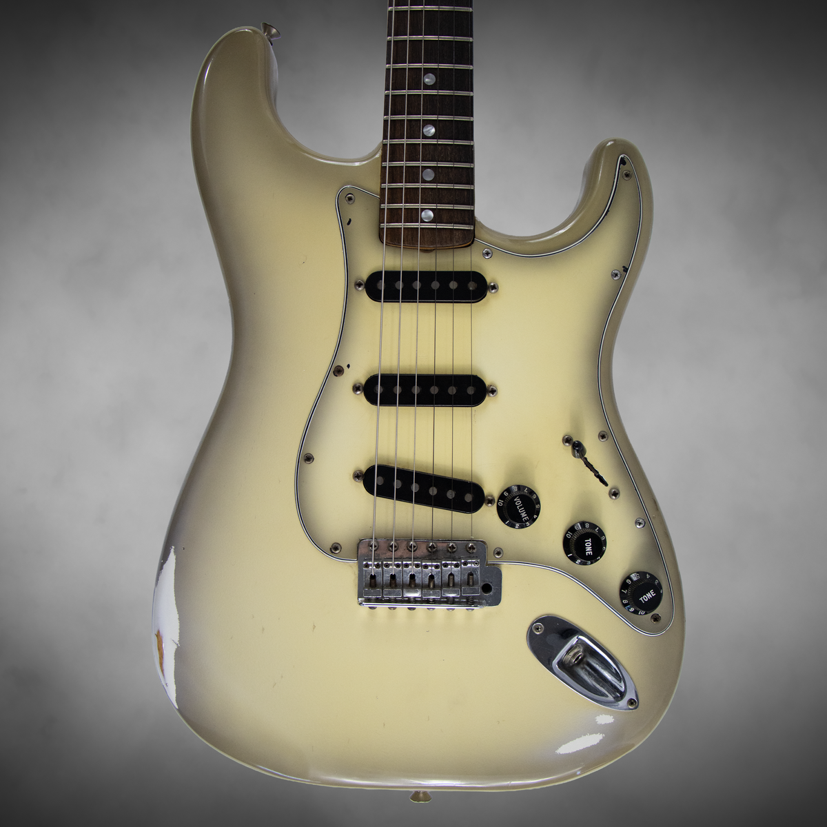 Fender Stratocaster Artisan Rose