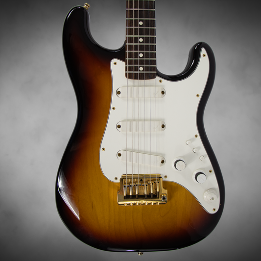 Fender Stratocaster Elite Gold. 1983