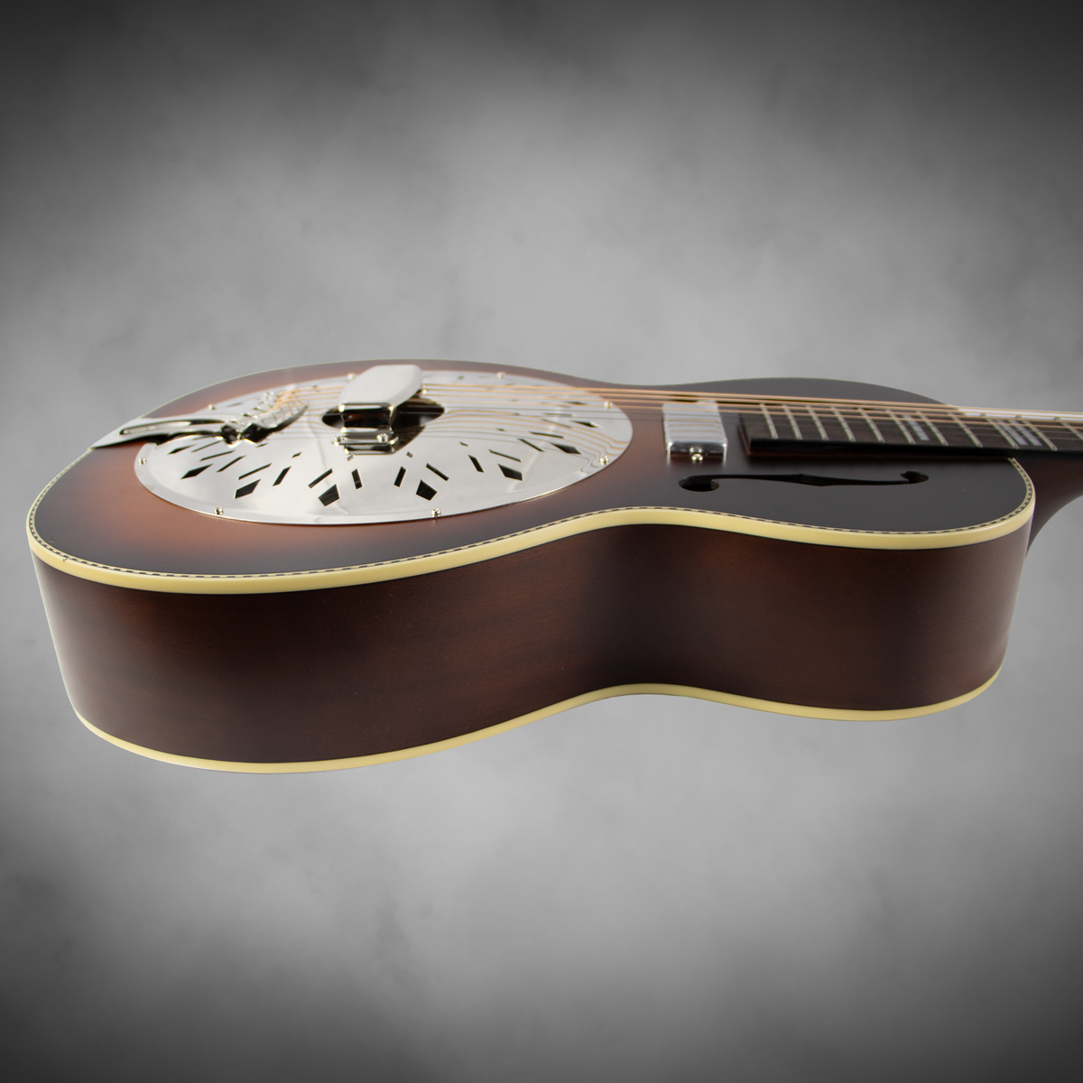 Recording King Dirty 30s Resonator with mini humbucker  Brown Sunburts